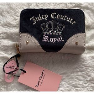 Juicy Couture Kingdom Double Medium Zip Around Wallet Liquorice White Velvet NEW